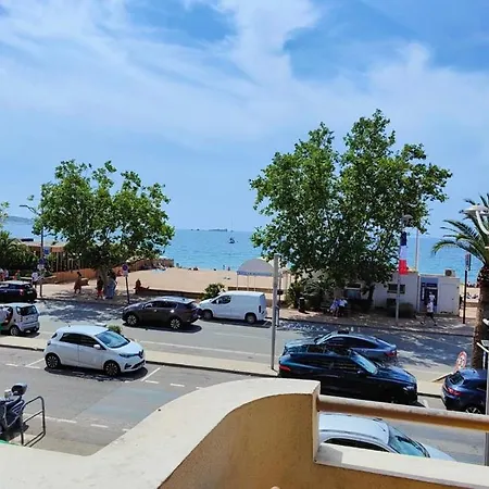 Charming Beachfront Studio In Frejus Plage Exterior foto